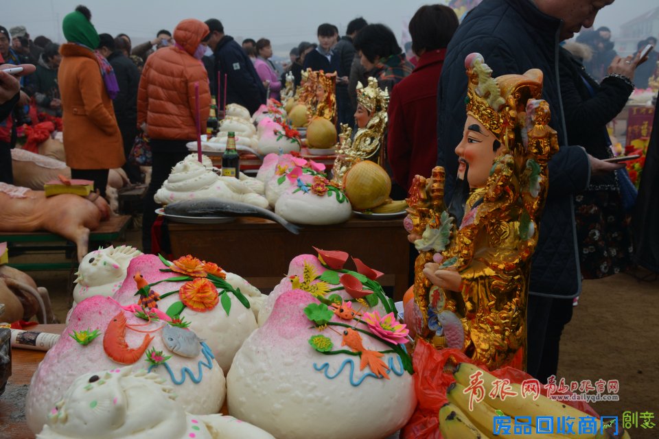 组图:实拍田横祭海节 演绎500年民俗盛宴青报网