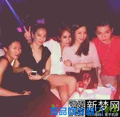 萧亚轩独自赴夜店与朋友玩乐 疑与柯震东分手成事实