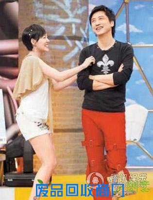 组图:不惧绯闻大胆出手 那些被小S调戏的明星