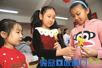 天津滨海新区古林街福汇园社区“非遗”表演庆小年