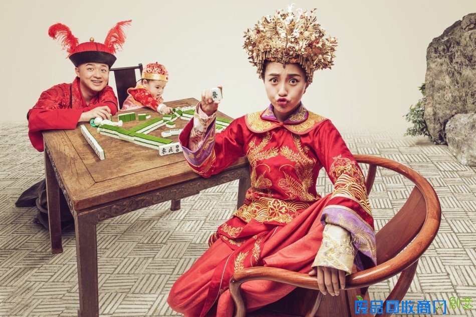 包贝尔一家婚纱照曝光