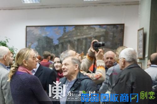 “赫哲族鱼皮浮雕”等民族艺术品在俄罗斯开展