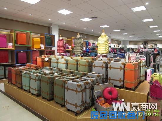 永旺中山时代店开业 莫莉幻想、ASBee等品牌进驻