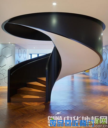 楼梯间木地板图片