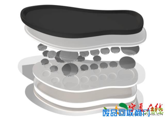 在月亮上行走，是一种怎样的体验？