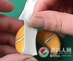 【小班泥塑】小班泥塑活动《捏桔子》