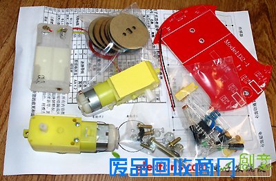 电子制作:数字电路智能循迹小车