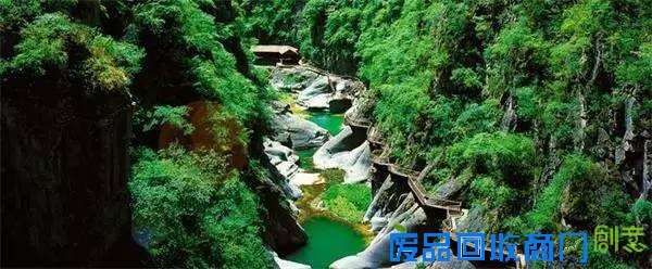 【玩转河南】不到巴厘岛,在河南照样可以拍出美美的婚纱照