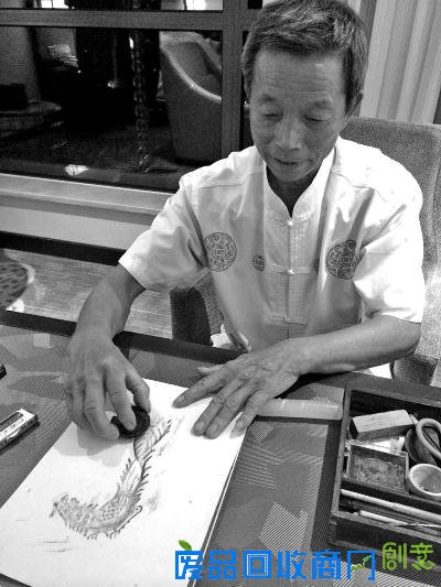 非遗传人胡小平:花箱就是八斗丘,鼓儿就是耕田牛（图）