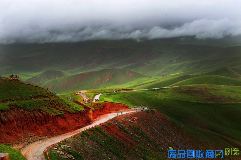 专题摄影：摄影唤我爱山河
