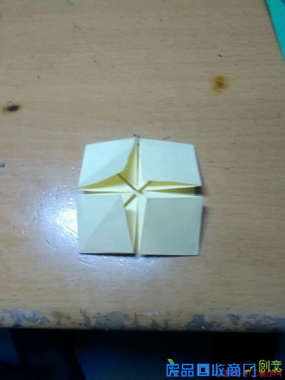 跟我一路着手做漂亮的小花篮折纸教程