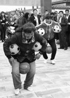 山村趣味运动会