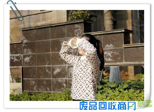 当摄影师男友遇上讨厌拍照的女友 结果竟然......