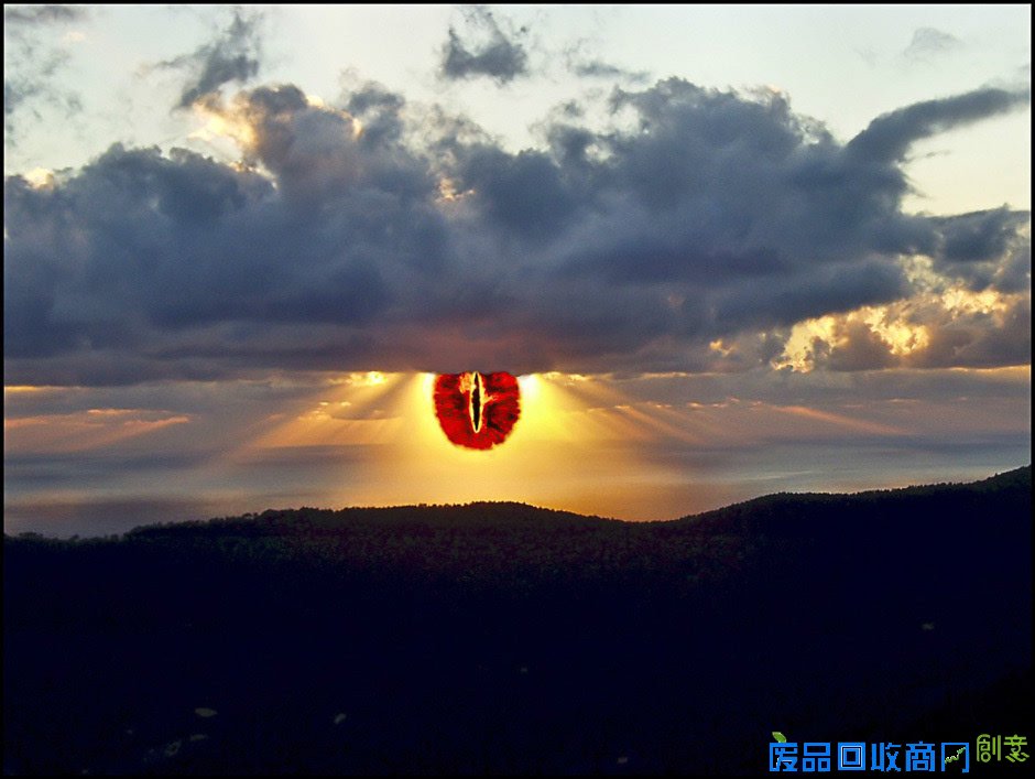 趣味创意摄影《在云上》