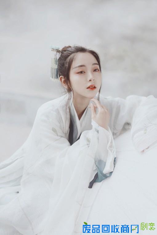 摄影师冉韵Chaxiirey《清辞许》原创古风美女人像摄影