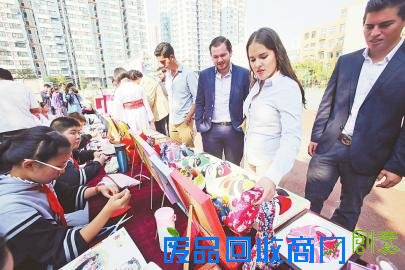 百名济南娃现场亮非遗“绝活”