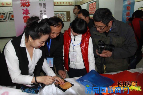 助力申奥 蔚县剪纸精品展韵味十足（高清）