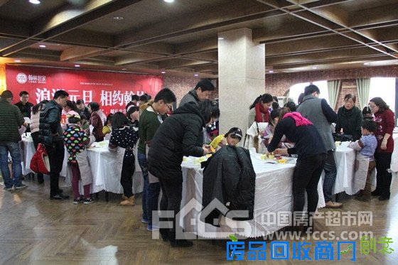 翰林世家元旦甜蜜蛋糕、插花DIY活动 人气爆棚