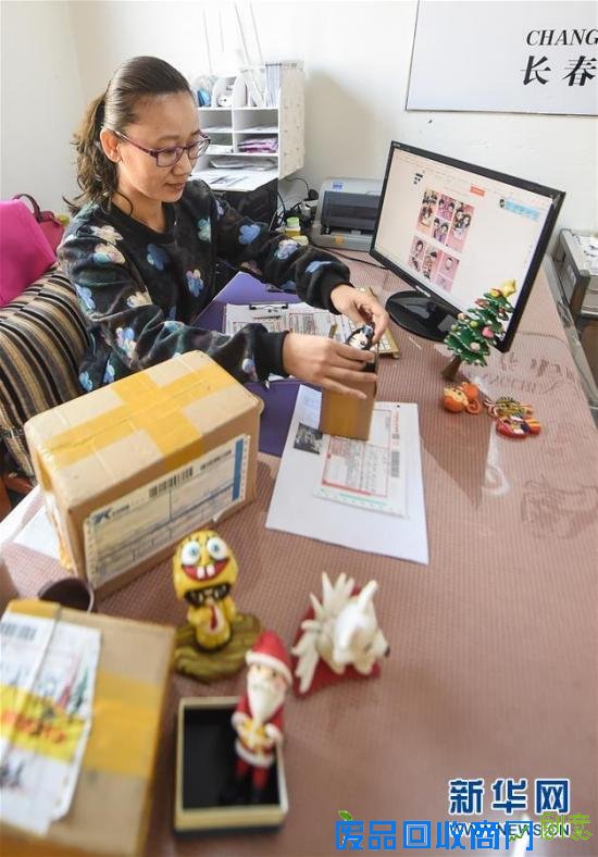 （图片故事）（9）“私人订制”软陶玩偶的创意创业