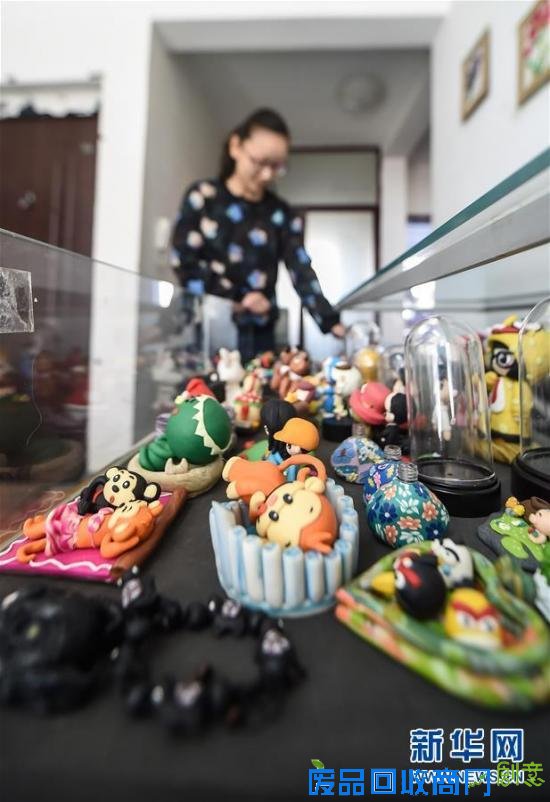 （图片故事）（6）“私人订制”软陶玩偶的创意创业