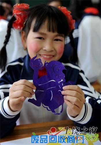 婺源：剪纸迎新年