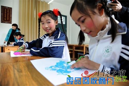 婺源：剪纸迎新年