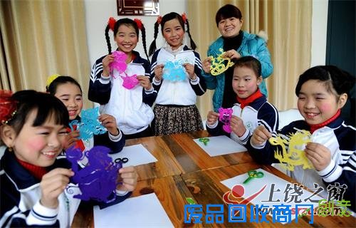 婺源：剪纸迎新年