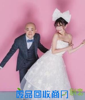 包贝尔包文婧曝西式婚纱照 恩爱模样惹人羡