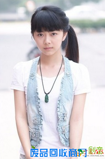 谭松韵个人资料简介,谭松韵的毕业院校是哪所？