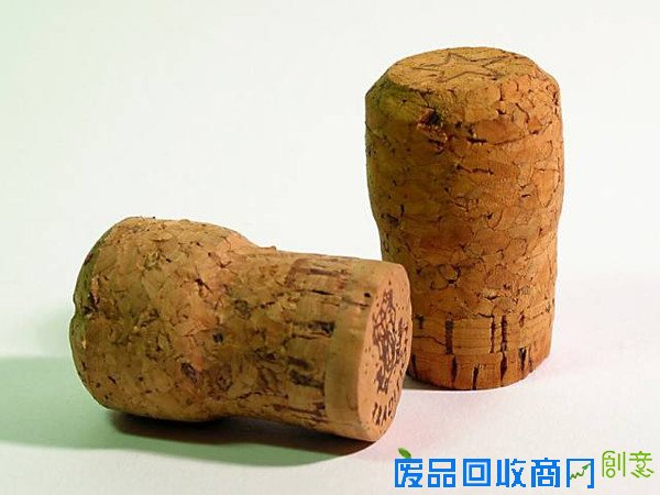 【创意手工】瓶盖这么用，孩子都笑开花了