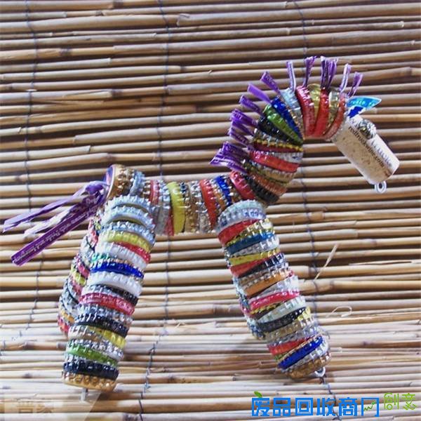 【创意手工】瓶盖这么用，孩子都笑开花了