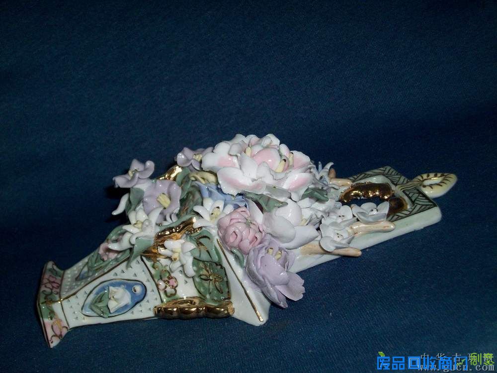 【旧瓷】漂亮的壁挂花篮(全品)001