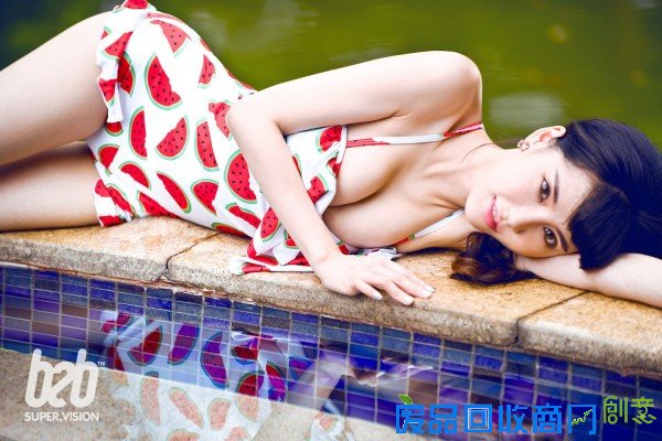 女神叶梓萱可爱西瓜泳装套图来袭