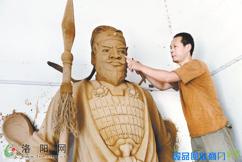 洛阳大型泥塑： 传承千年的民间艺术