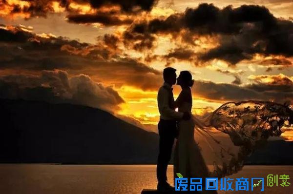这样拍婚纱照究竟有多美？夕阳style婚纱照