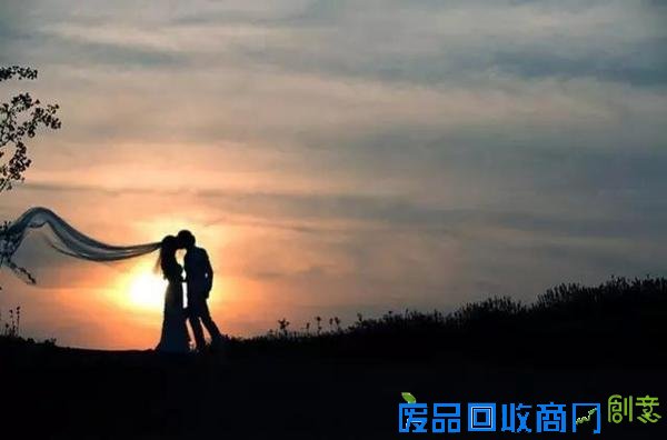 这样拍婚纱照究竟有多美？夕阳style婚纱照