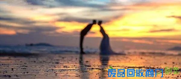这样拍婚纱照究竟有多美？夕阳style婚纱照