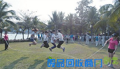 银泰阳光度假酒店举办趣味运动会