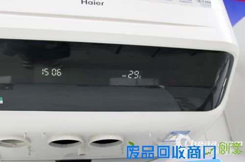 海尔热水器显示屏