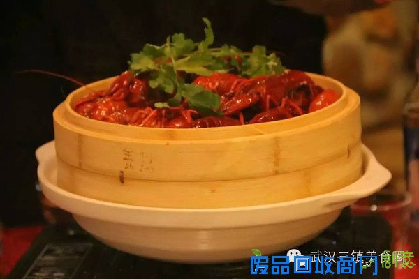 武汉创意龙虾引爆朋友圈，最新口味你绝对没吃过！