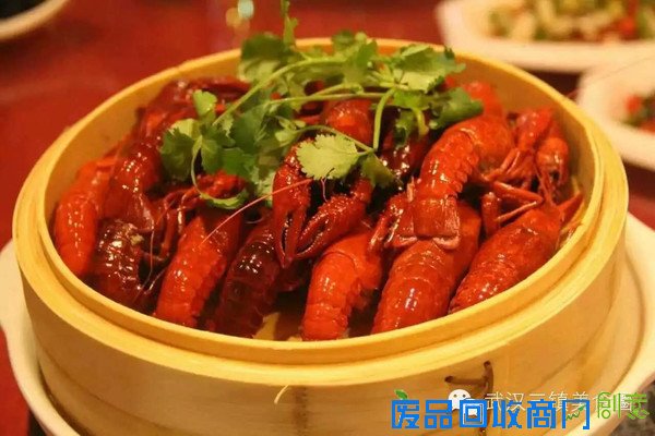 武汉创意龙虾引爆朋友圈，最新口味你绝对没吃过！