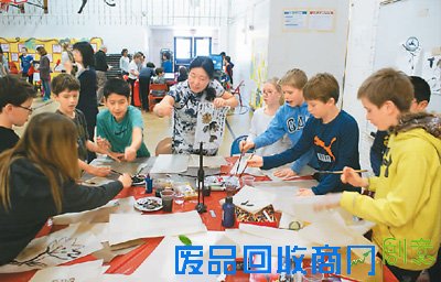 中国文化之花在美国校园开放