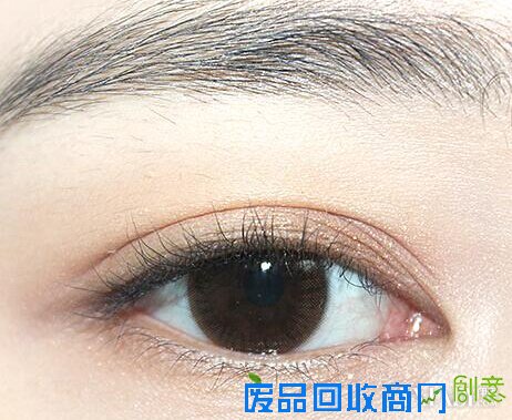 【图】韩国清纯可爱妆容教学 让你人见人爱