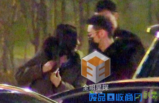 黄晓明携众美女开心飙歌 Baby知道吗？