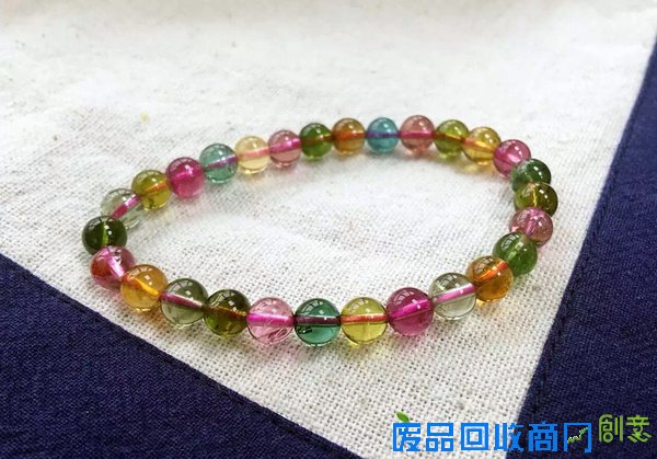 鸟语花香春正浓，欣赏春意浓浓的水晶珠宝首饰！