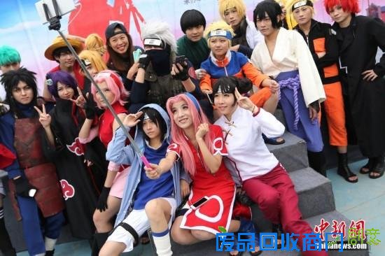 南京动漫社团走进盐城 “抢眼”首届拍客节