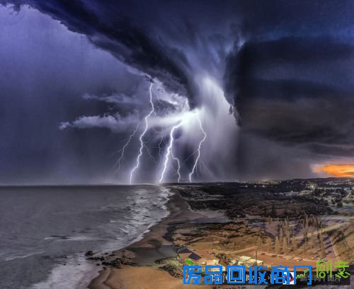 高清:视觉盛宴!世界气象日盘点那些惊艳的奇异天象