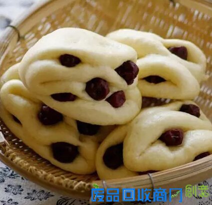 清明节安徽人吃什么？青团馓子螺蛳蒿子粑粑你吃了几个？