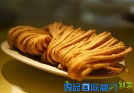 清明节安徽人吃什么？青团馓子螺蛳蒿子粑粑你吃了几个？