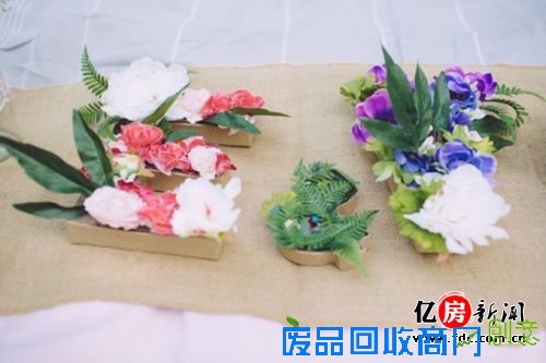 DIY手工字母花卉 打造个性家居墙面装饰